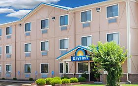 Days Inn Dyersburg Tn